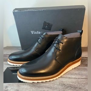 Vintage Foundry Co. Men's Lewis Chukka Boots- size 7.5